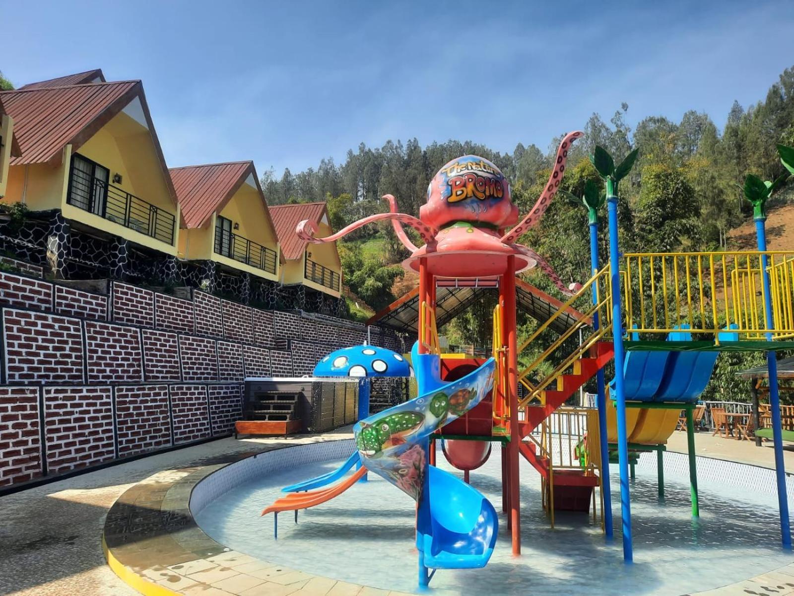 Hotel Nature Bromo And Resort Pasuruan Eksteriør bilde