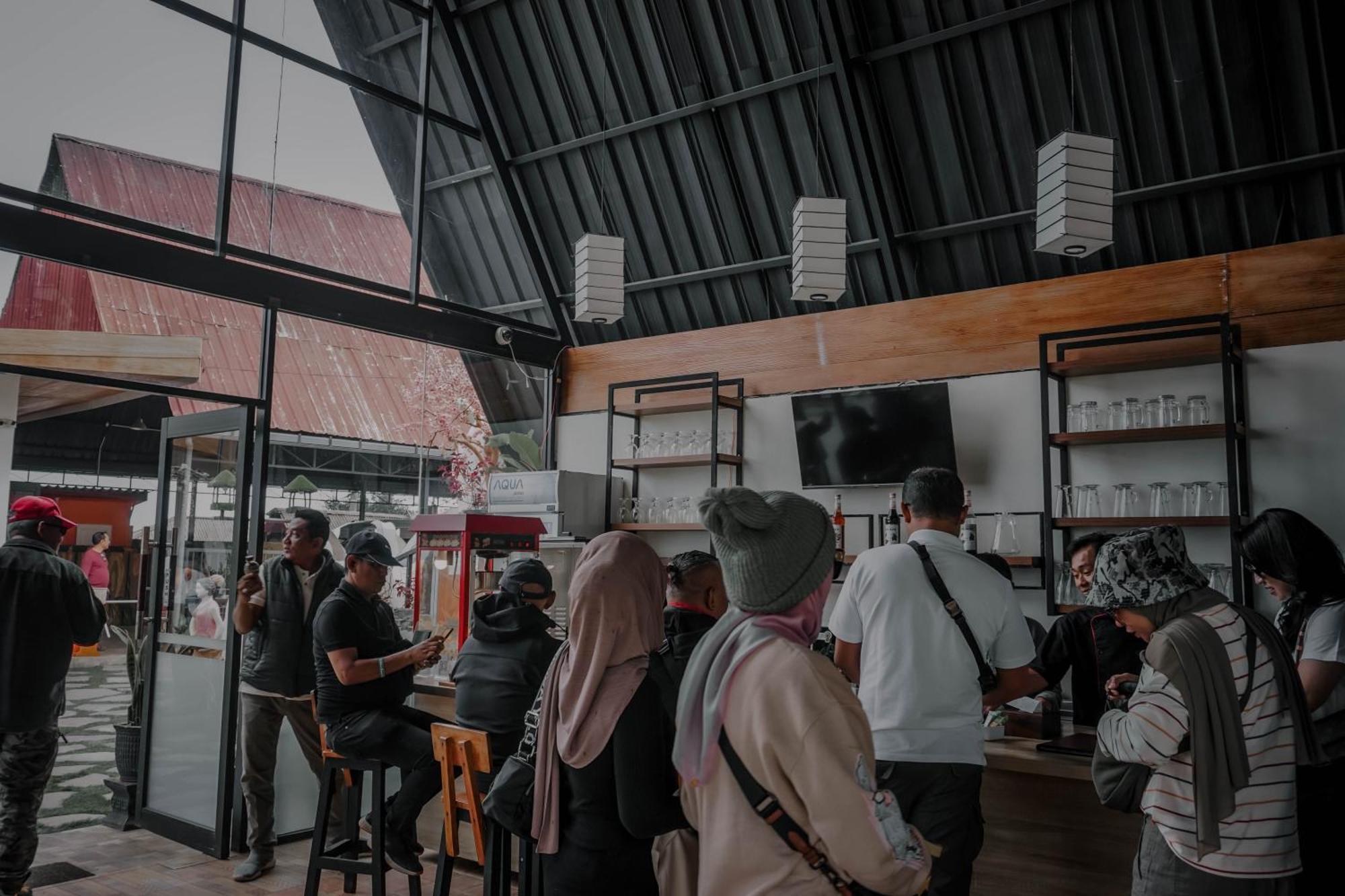 Hotel Nature Bromo And Resort Pasuruan Eksteriør bilde